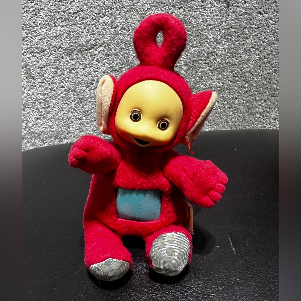 Vintage 1988 Teletubies Red Bean Black Plush Stuffed Toy